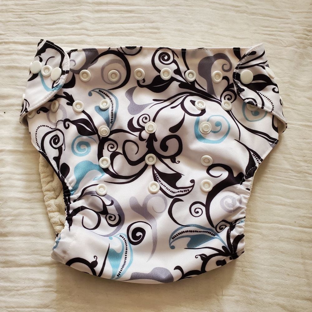 Stylish Black, White and Blue Multi Size Cloth Diaper Cover And Insert